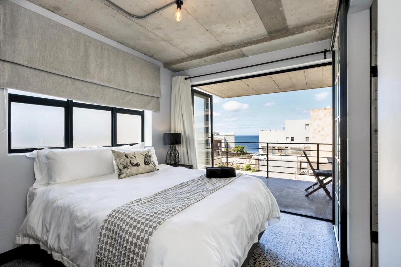 Manhattan On Coral Apartment Bloubergstrand